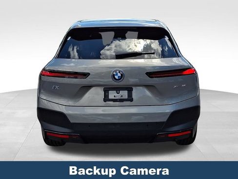 Used 2023 BMW iX xDrive50 AWD/4WD image 6