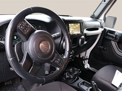 Used 2014 Jeep Wrangler Sport image 13