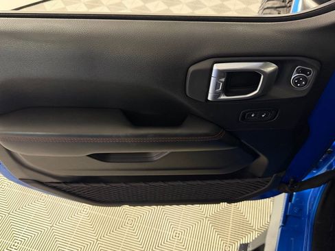 Used 2021 Jeep Gladiator Rubicon image 21