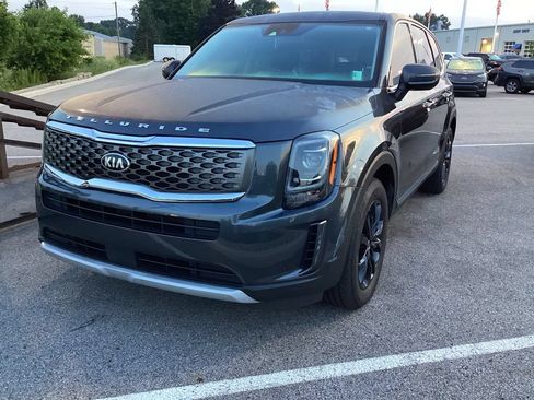 Used 2020 Kia Telluride LX AWD/4WD image 3