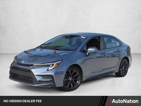 Certified 2024 Toyota Corolla SE FWD image 1