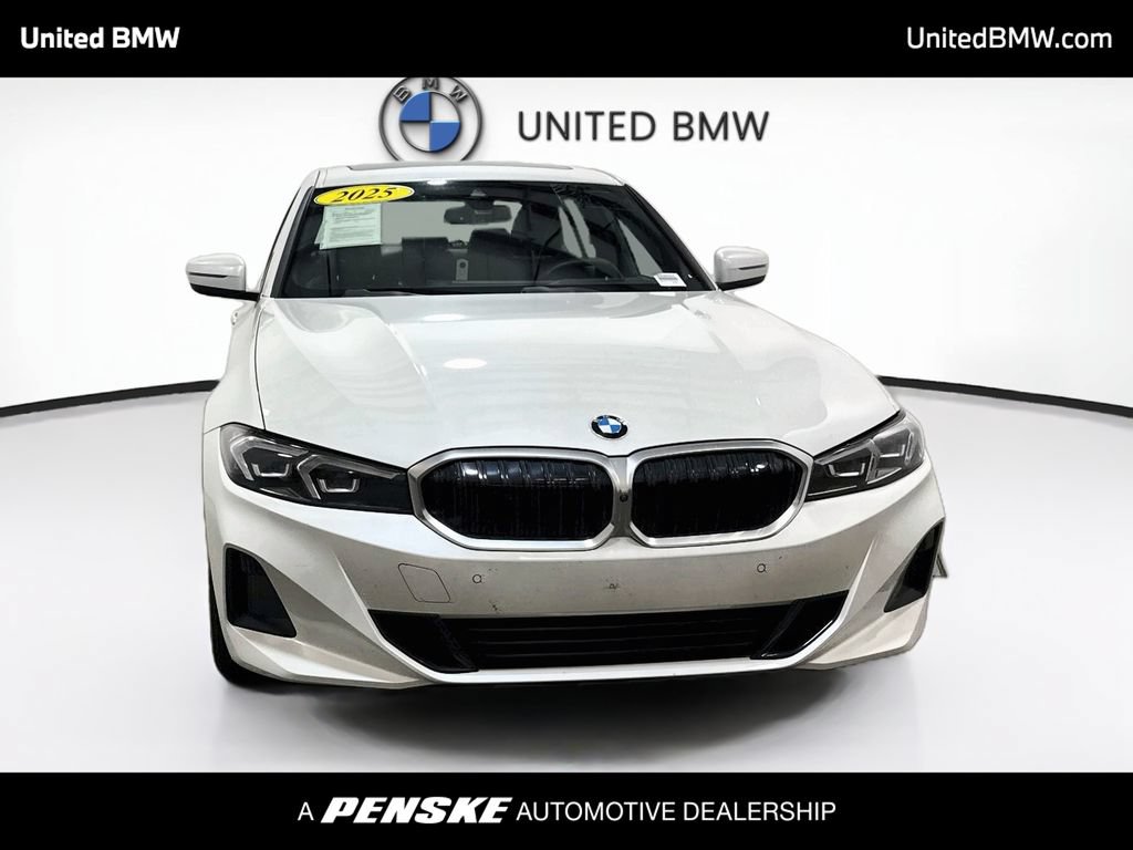 Certified 2025 BMW 330i Sedan RWD image 2
