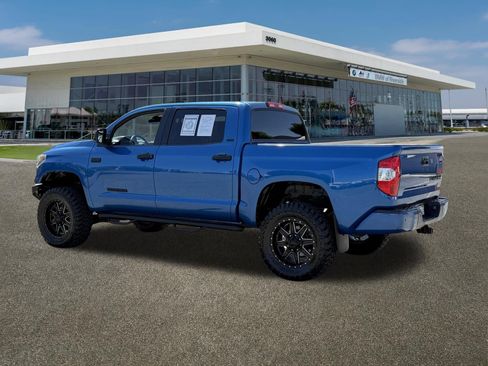 Used 2018 Toyota Tundra SR5 w/ SR5 Upgrade Package RWD image 8