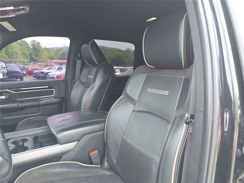 Used 2022 RAM 2500 Laramie w/ Night Edition AWD/4WD image 19