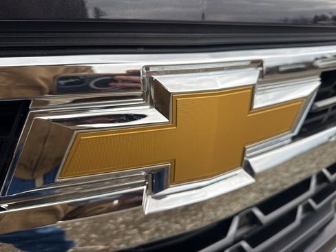 Used 2023 Chevrolet Silverado 1500 LT image 46