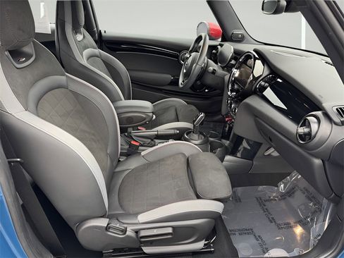Used 2024 MINI Cooper John Cooper Works w/ Signature Upholstery Package image 29