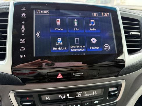 Used 2017 Honda Pilot EX image 26