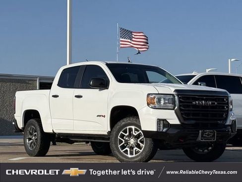Used 2022 GMC Canyon AT4 w/ Trailering Package image 2