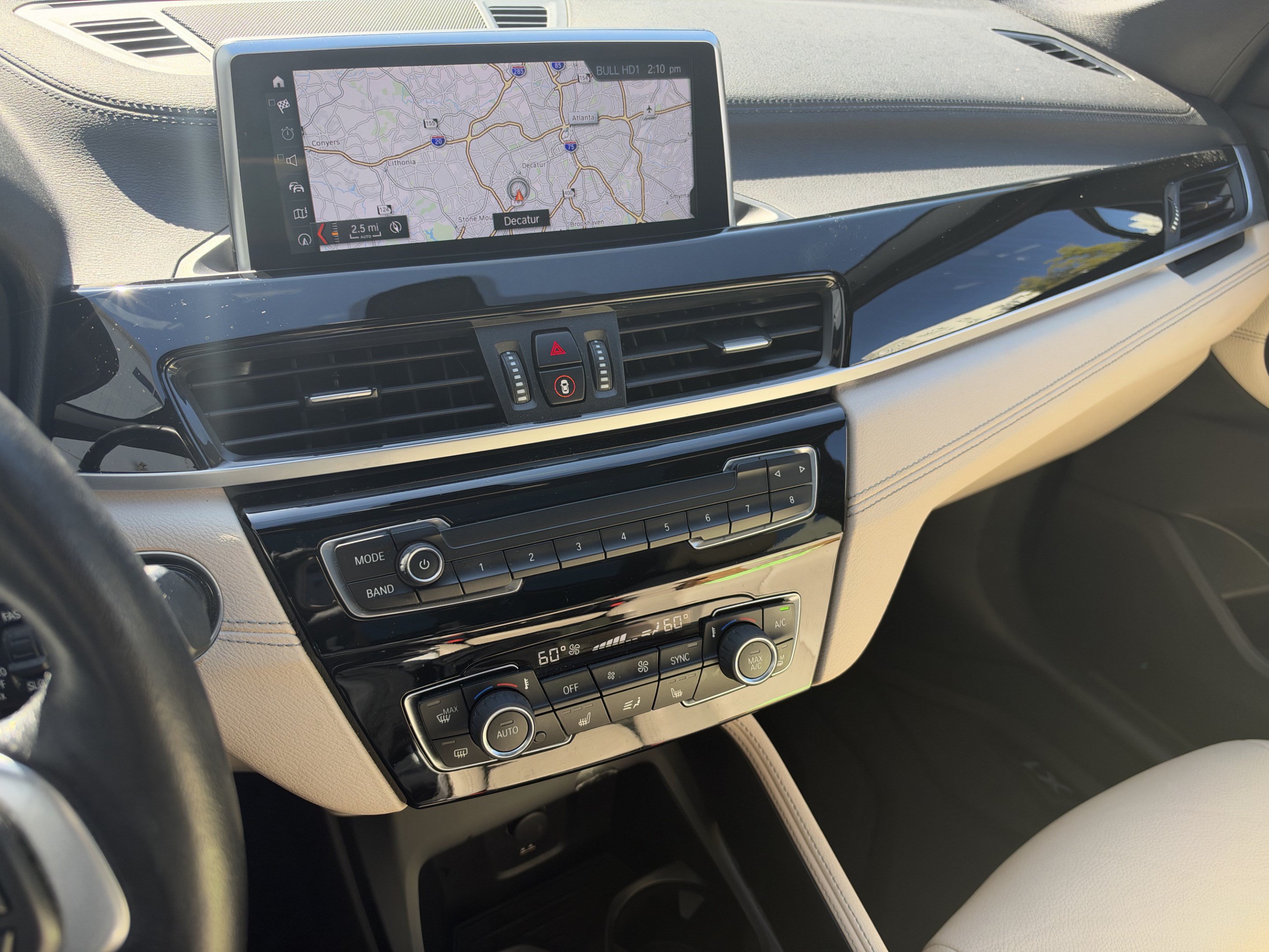Used 2020 BMW X1 xDrive28i w/ Premium Package AWD/4WD image 12