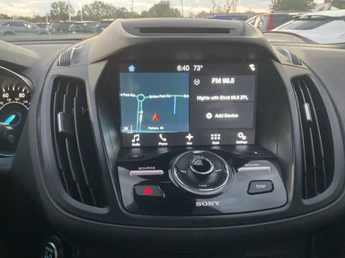 Used 2018 Ford Escape Titanium w/ Ford Safe & Smart Package image 18