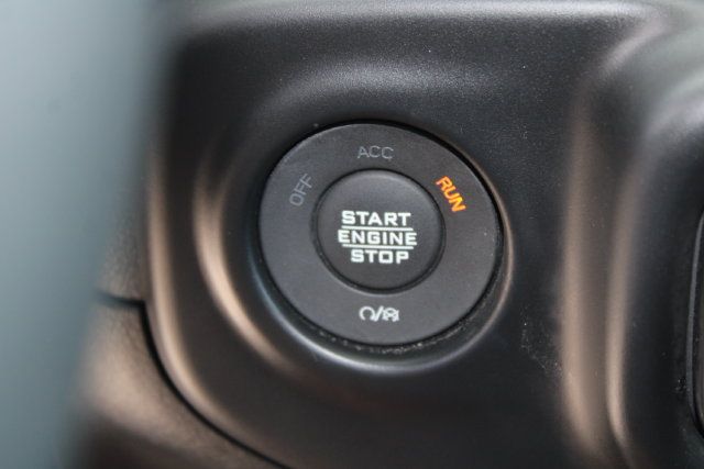Used 2023 Jeep Wrangler Unlimited AWD/4WD image 25