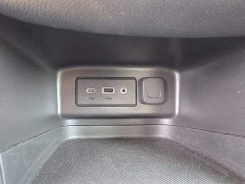 Used 2024 Chevrolet Equinox LT AWD/4WD image 26