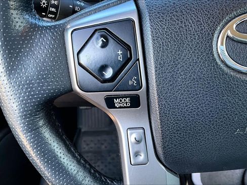 Used 2024 Toyota 4Runner SR5 Premium image 20