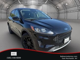 Used 2020 Ford Escape SE Sport video 1