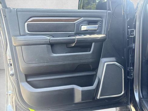 Used 2022 RAM 2500 Laramie AWD/4WD image 10