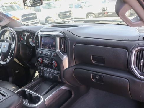 Used 2021 Chevrolet Silverado 1500 LTZ image 35