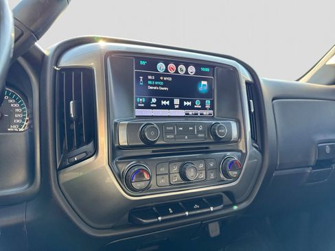 Used 2018 Chevrolet Silverado 1500 LT w/ All Star Edition AWD/4WD image 30