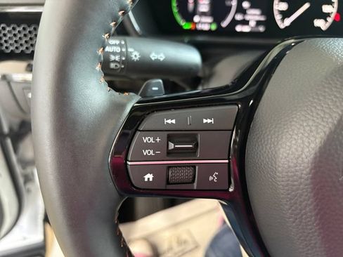 Used 2024 Honda CR-V Sport Touring image 25