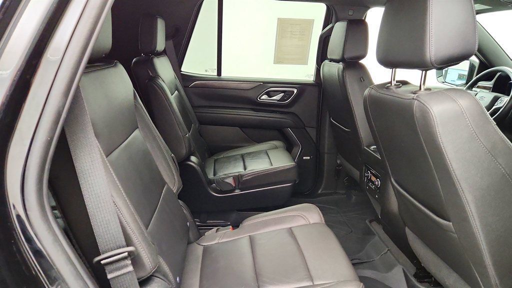 Used 2023 Chevrolet Tahoe Z71 w/ Luxury Package AWD/4WD image 25