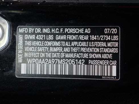 Used 2021 Porsche 911 Carrera w/ Premium Package image 34