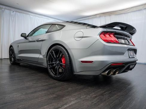Used 2021 Ford Mustang Shelby GT500 w/ Technology Package RWD image 27