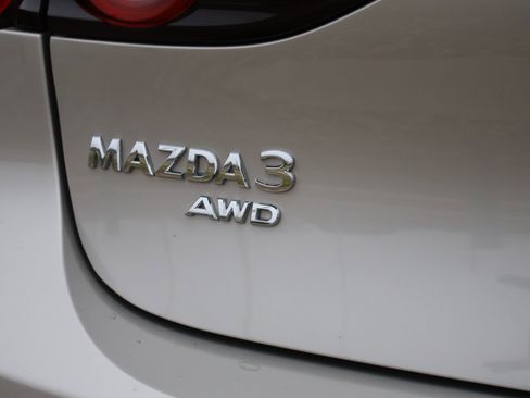 Used 2023 MAZDA MAZDA3 Hatchback w/ Appearance Package image 15