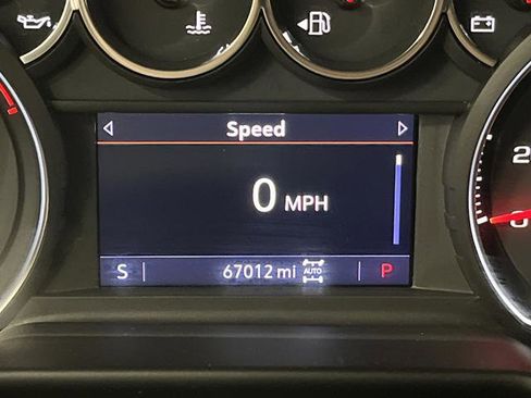 Used 2021 Chevrolet Suburban RST image 6