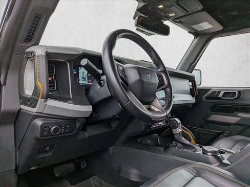 Used 2022 Ford Bronco Badlands image 10