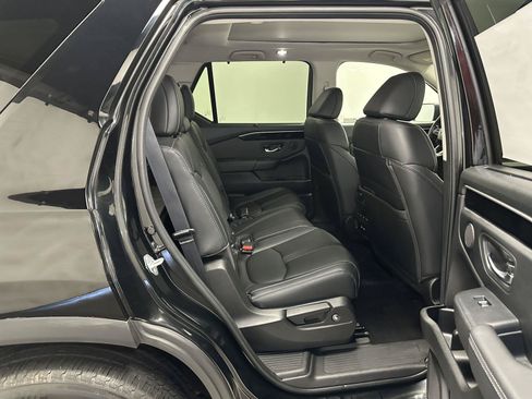 Certified 2023 Honda Pilot Touring image 36