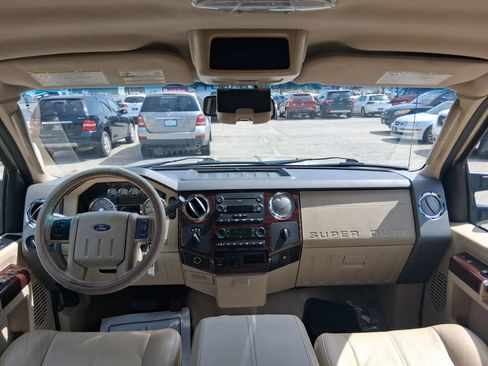 Used 2008 Ford F250 FX4 AWD/4WD image 14