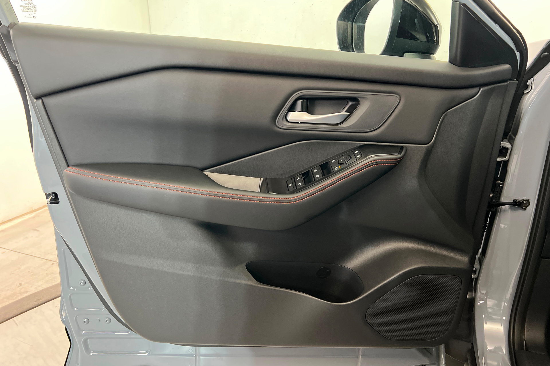 New 2026 Nissan Rogue SV AWD/4WD image 14