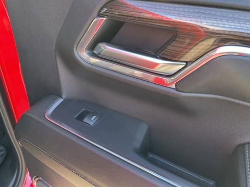 Used 2024 Chevrolet Silverado 1500 LT image 37