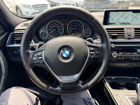Used 2017 BMW 340i xDrive Sedan AWD/4WD image 24