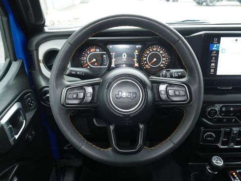 Used 2024 Jeep Wrangler Unlimited Sport AWD/4WD image 15