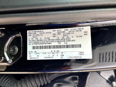 Used 2019 Ford F150 Lariat AWD/4WD image 32