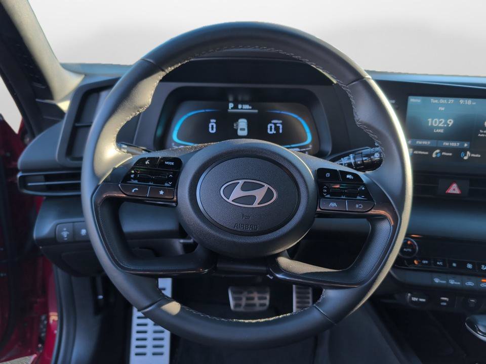 Certified 2025 Hyundai Elantra Sport FWD image 10