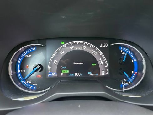 Used 2025 Toyota RAV4 XLE AWD/4WD image 23