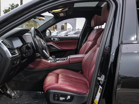 Used 2022 BMW X6 M50i w/ Parking Assistance Package image 43