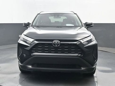 Used 2024 Toyota RAV4 XLE w/ Convenience Package FWD image 22