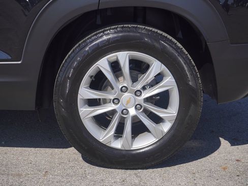 Used 2021 Chevrolet TrailBlazer LS FWD image 11