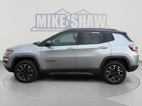 Used 2021 Jeep Compass Trailhawk AWD/4WD image 2