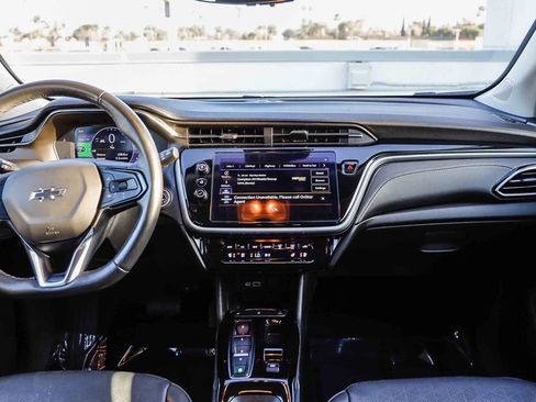 Used 2023 Chevrolet Bolt EUV Premier w/ Redline Edition image 15