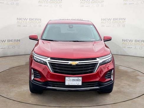 Used 2024 Chevrolet Equinox LT FWD image 8