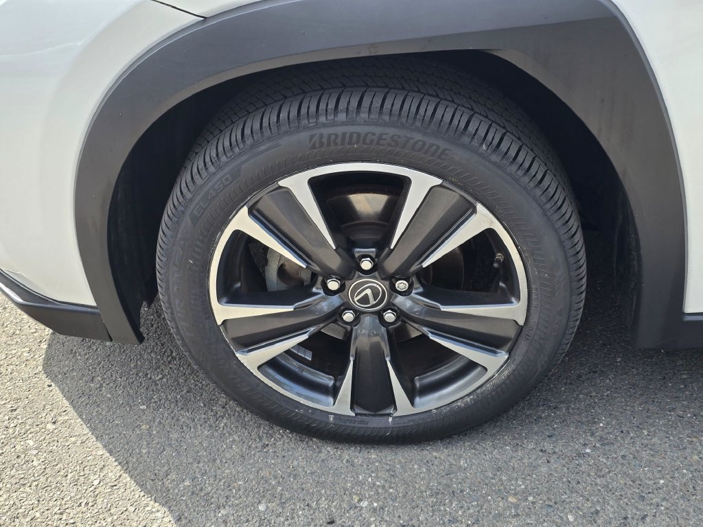 Used 2020 Lexus UX 250h w/ Premium Package AWD/4WD image 9