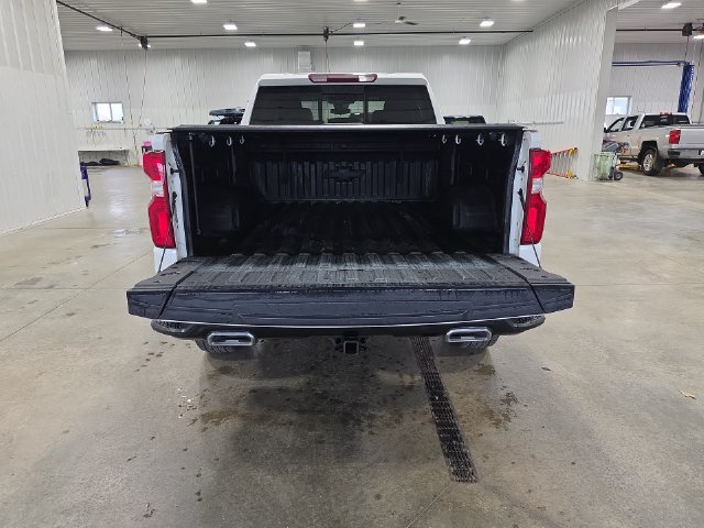 Used 2022 Chevrolet Silverado 1500 LT Trail Boss w/ Convenience Package II AWD/4WD image 25