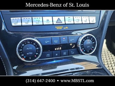 Used 2013 Mercedes-Benz SL 550 image 24