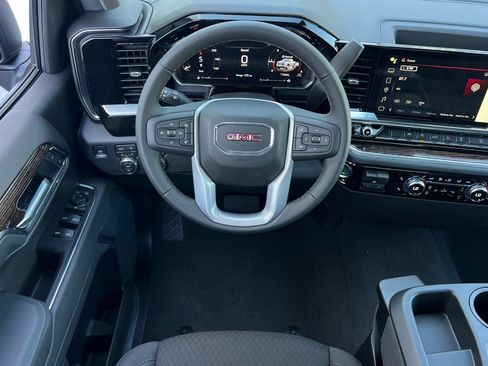 New 2026 GMC Sierra 1500 Elevation w/ X31 Off-Road Package AWD/4WD image 12