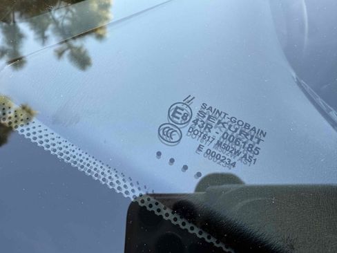 Used 2012 BMW ALPINA B7 image 29