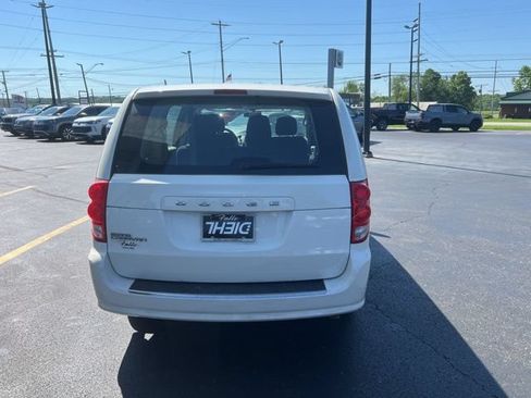 Used 2013 Dodge Grand Caravan American Value Package FWD image 4