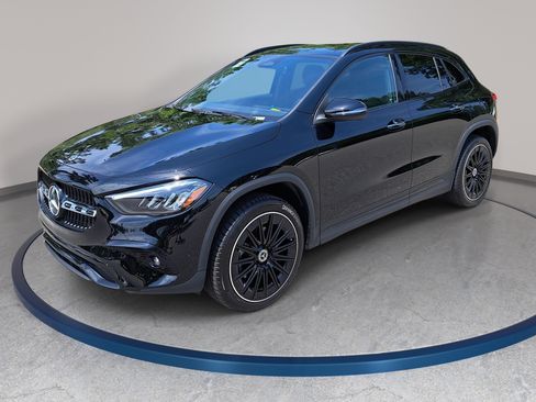 Used 2026 Mercedes-Benz GLA 250 image 1